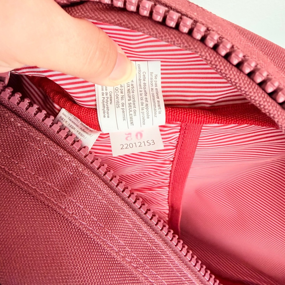 Herschel Supply Co Classic Backpack Cabernet Burgundy Red Travel School Bag - Picture 8 of 9